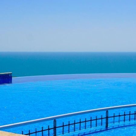 Морски Апартаменти Джулай Морнинг - July Morning Sea View Apartments Kavarna Esterno foto