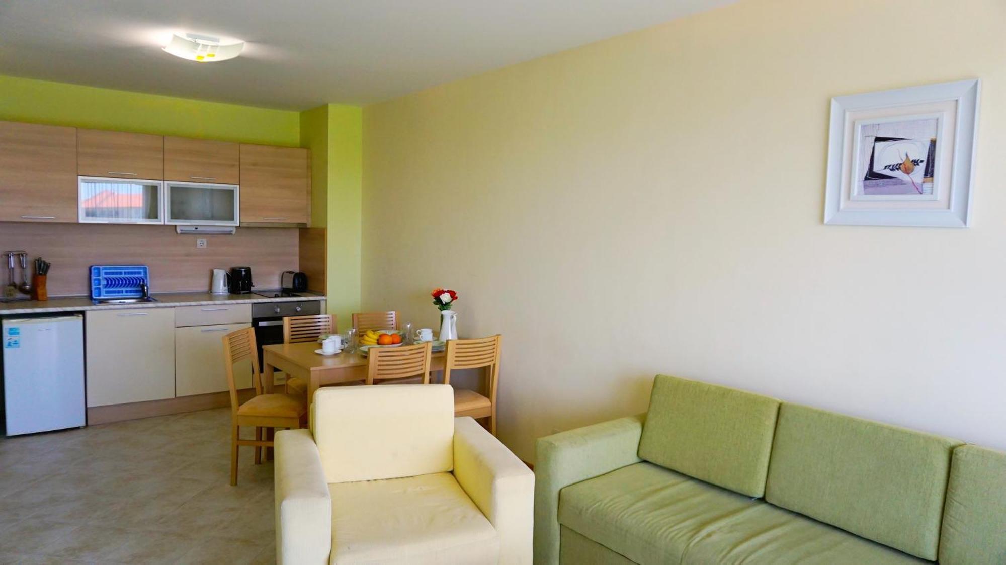 Морски Апартаменти Джулай Морнинг - July Morning Sea View Apartments Kavarna Camera foto